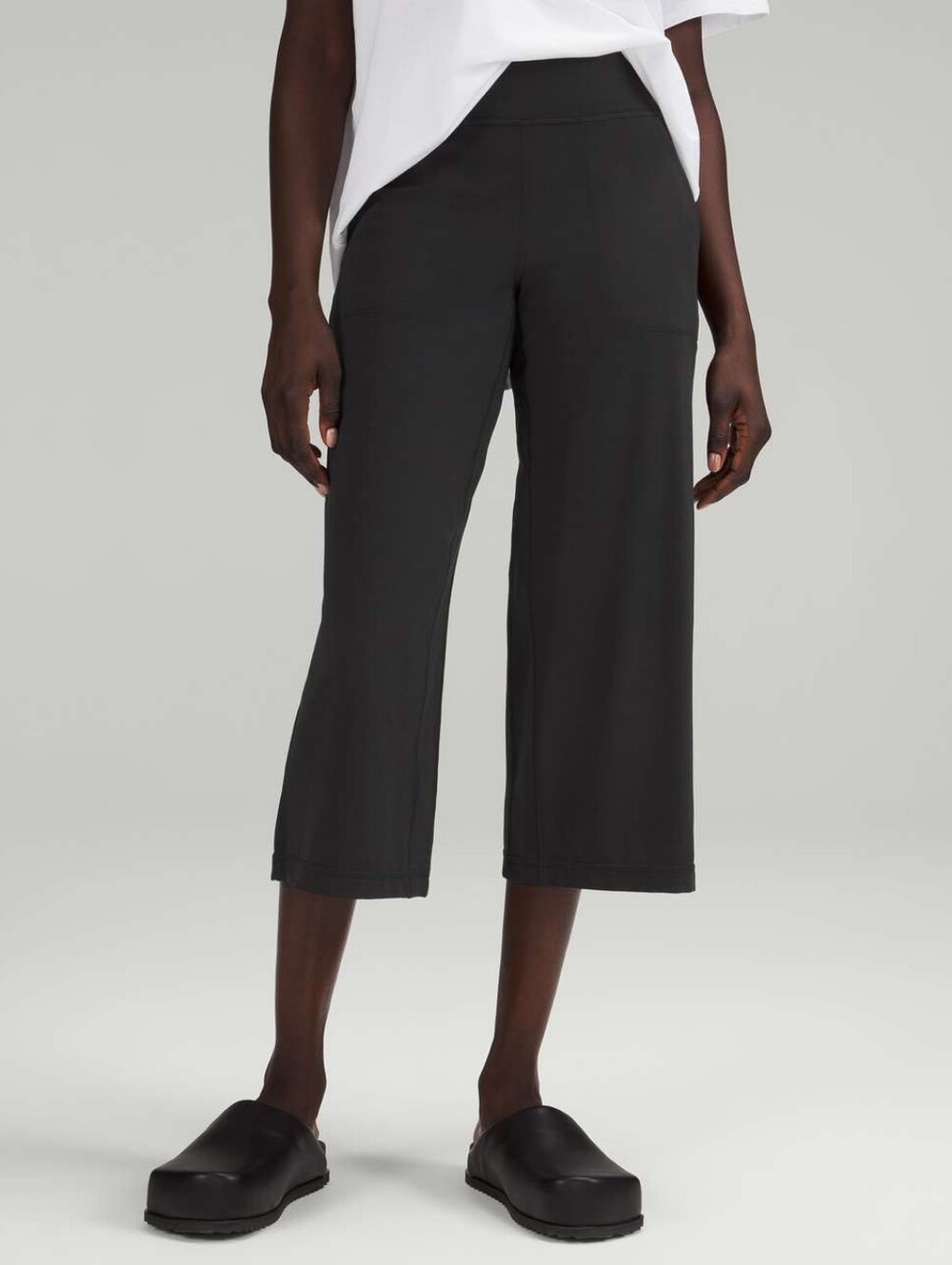 Lululemon Align Wide Leg Crop 23 Black High Rise Pants Size 8 Nulu Pockets